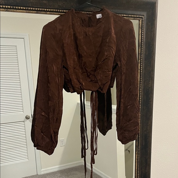 Love, Whit by Whitney Port - Brown Crop Top - Picture 4 of 8